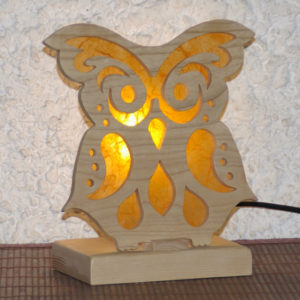 Lampe 1 face hibou bois massif artisanat français