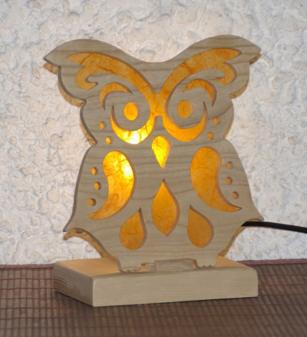 Lampe 1 face hibou bois massif artisanat français