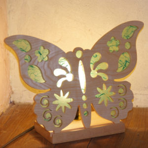 lampe a poser papillon spirale bois massif artisanat français