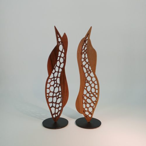 Flamenco-Sculpture contemporaine aux formes organiques évoquant le mouvement de la danse